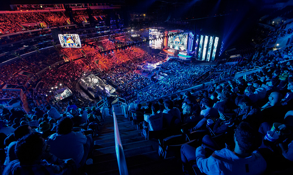 UP对阵TT第一局时长49分18秒刷新夏季赛时长记录