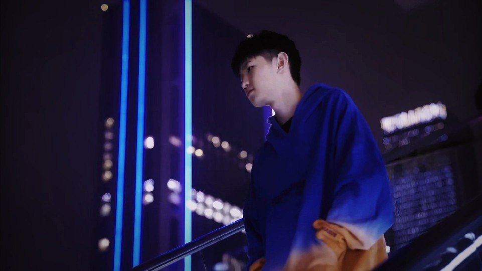 改变第三