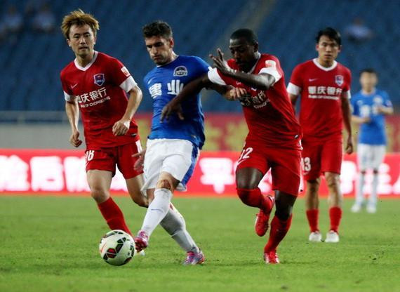 西门薇古丝成奇兵 Uzi女警暴力输出 Uzi队打破Icon队不败金身