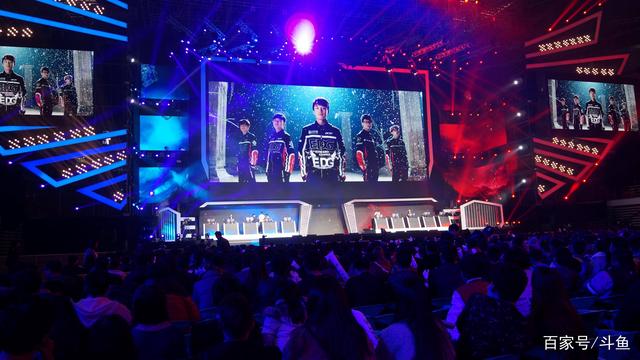 资讯自动步枪很容易码 维克托却能把人打的没脾气