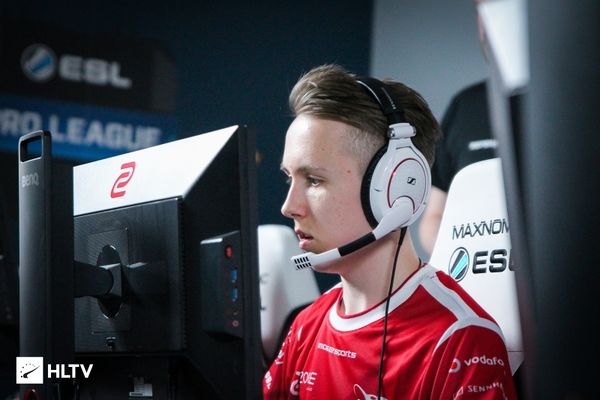 TES赛后群访：先放个小长假，这个月赛程太累了